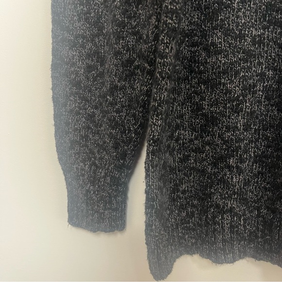 L.L. Bean black gray heathered turtleneck sweater 100% cotton size large - Picture 5 of 8